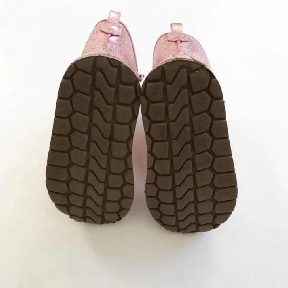 Babygap pink shinny faux Sherpa boots VGUC size 9